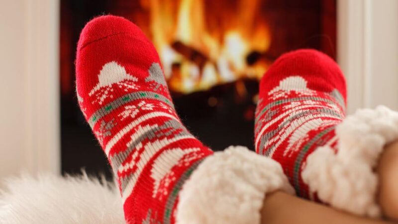 6 Best Fuzzy Socks for Winters | MyMallBox